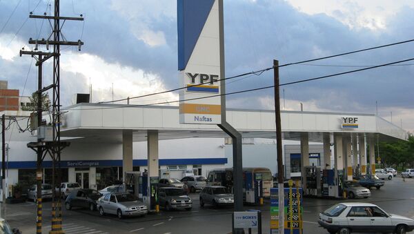 Gasolinera de YPF - Sputnik Mundo