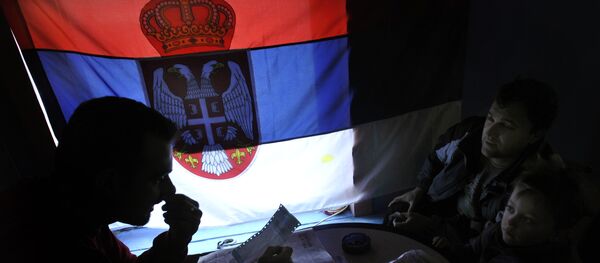 La bandera de Serbia - Sputnik Mundo