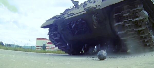 La bola de acero - Sputnik Mundo