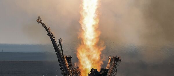 Lanzamiento del cohete-portador Soyuz (archivo) - Sputnik Mundo