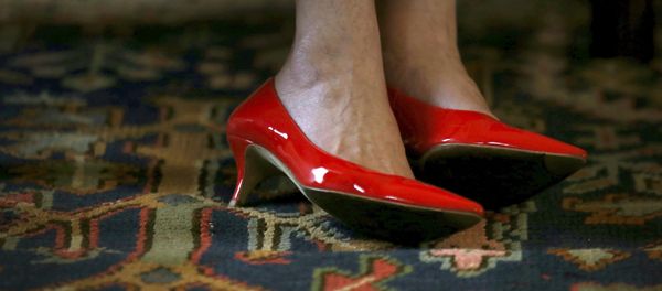 Los tacones de Theresa May, la primera ministra del Reino Unido - Sputnik Mundo