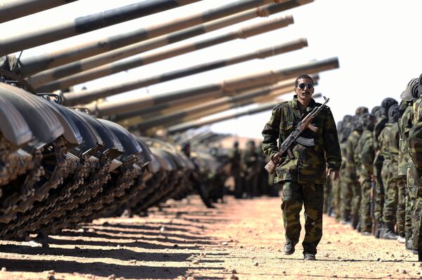 Miembros del Ejército de la Liberación del Pueblo Saharaui en el campamento de los refugiados del Sahara Occidental Dajla en la provincia de Tinduf - Sputnik Mundo