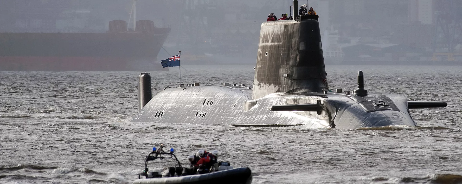 HMS Astute, the British Royal Navy's latest nuclear hunter killer submarine HMS Astute, the British Royal Navy's latest nuclear hunter killer submarine - Sputnik Mundo, 1920, 15.09.2022