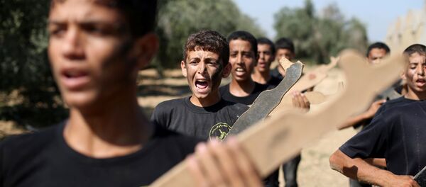 Escuela de combatientes en Palestina - Sputnik Mundo