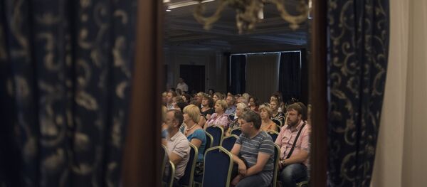 Elecciones primarias en la República de Donetsk - Sputnik Mundo