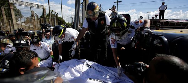 Motín en la Granja de Rehabilitación Pavón, Guatemala Motín en la Granja de Rehabilitación Pavón, Guatemala - Sputnik Mundo