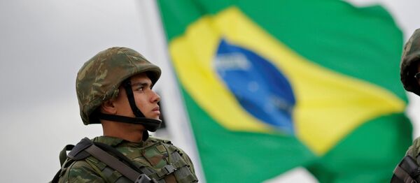 Militares brasileños (archivo) - Sputnik Mundo
