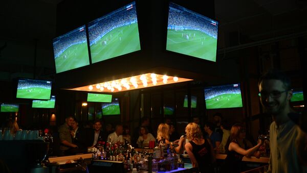 Transmisión del fútbol - Sputnik Mundo