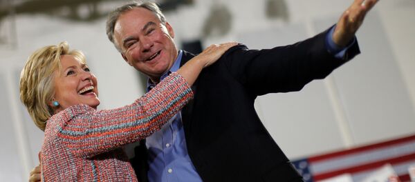 Hillary Clinton, candidata republicana a la presidencia de EEUU, y senador Tim Kaine - Sputnik Mundo