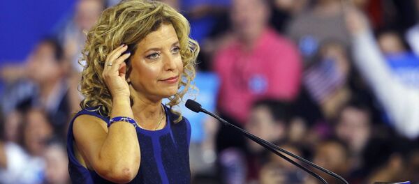 Debbie Wasserman Schultz, presidenta del Comité Nacional Demócrata - Sputnik Mundo