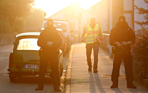 Ataque terrorista en Ansbach: investigaciones en el lugar de la explosión - Sputnik Mundo