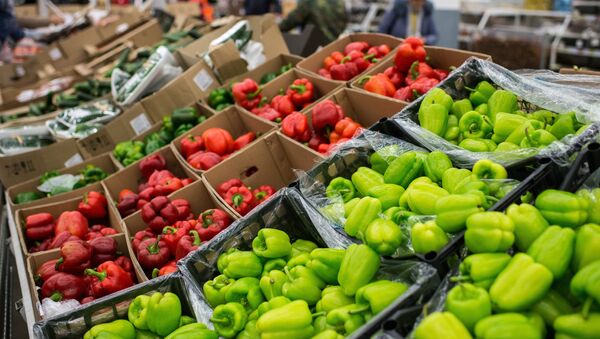 Verduras turcas en un supermercado ruso - Sputnik Mundo