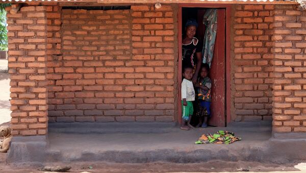 Family in the village - Sputnik Mundo