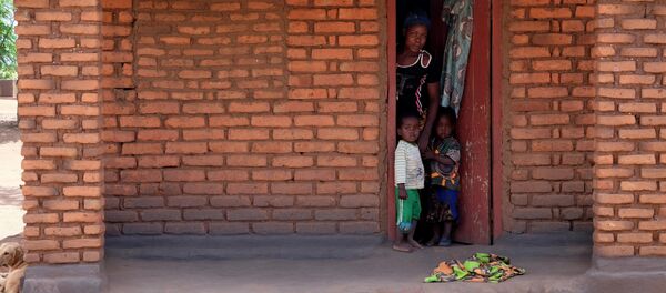 Family in the village - Sputnik Mundo