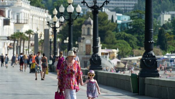 El malecón de Yalta, Crimea - Sputnik Mundo