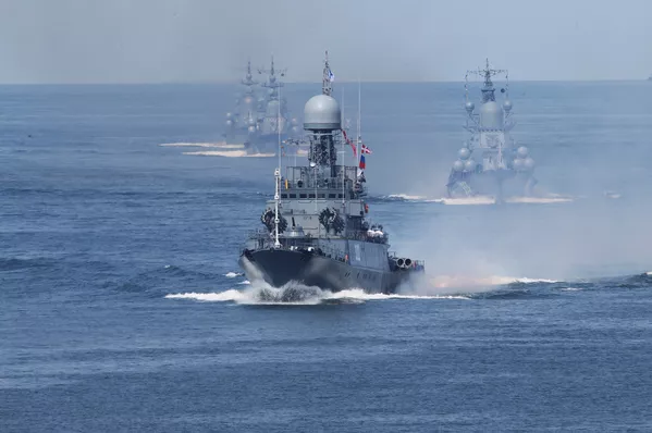 Ensayo general del desfile con motivo del Día de la Armada de Rusia Ensayo general del desfile con motivo del Día de la Armada de Rusia - Sputnik Mundo