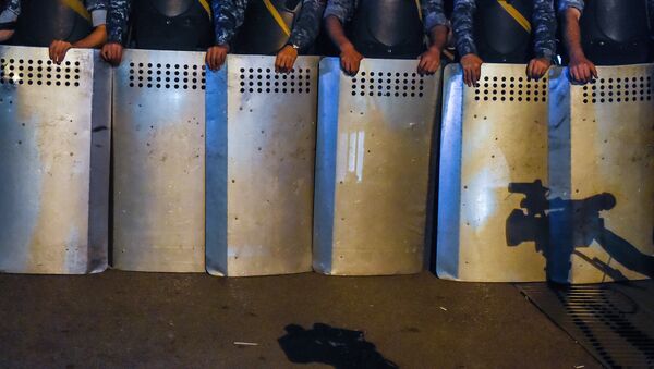 Policía en Ereván - Sputnik Mundo