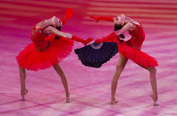 Las hermosas gimnastas de Rusia - Sputnik Mundo