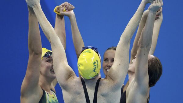 Emma McKeon, Brittany Elmslie, Cate y Bronte Campbell - Sputnik Mundo