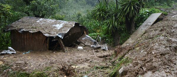 Las consecuencias de la tormenta tropical Earl - Sputnik Mundo