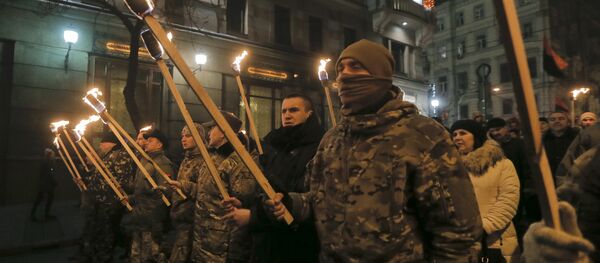 Una marcha de los nacionalistas en Kiev Una marcha de los nacionalistas en Kiev - Sputnik Mundo