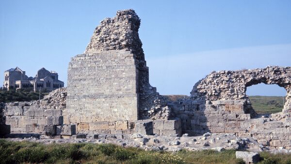 Un sítio arqueológico en Crimea (Archivo) Un sítio arqueológico en Crimea (Archivo) - Sputnik Mundo
