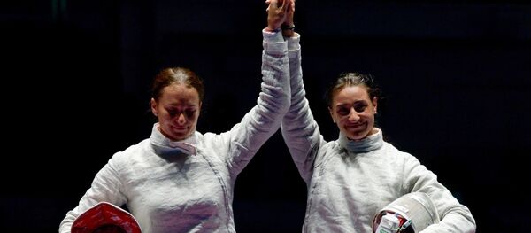 Sofia Velíkaya y Yana Egorián, sablistas rusas - Sputnik Mundo