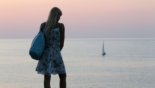 Морской отдых на пляжах Севастополя - Sputnik Mundo