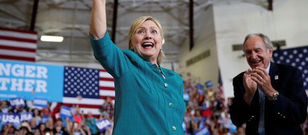 Hillary Clinton - Sputnik Mundo