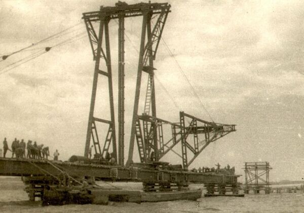 Construcción del puente de Kerch - Sputnik Mundo