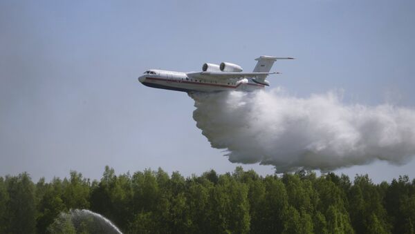 Aeronave anfibia Be-200ChS Aeronave anfibia Be-200ChS - Sputnik Mundo