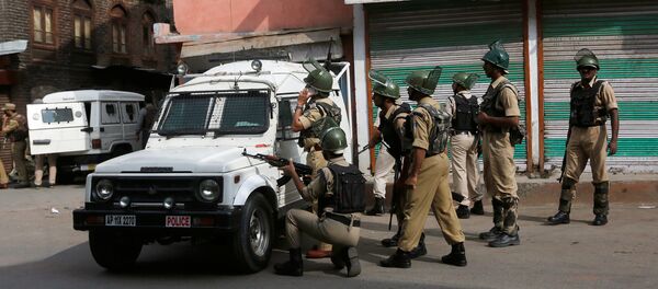 Los policías de la India - Sputnik Mundo