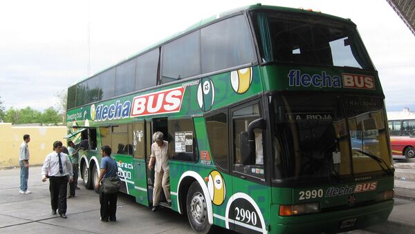 Bus de larga distancia argentino - Sputnik Mundo
