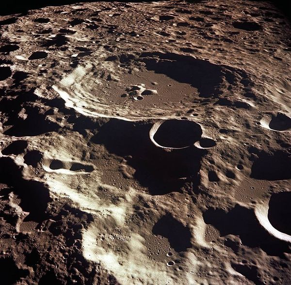 Los diversos 'looks' de la Luna, en imágenes - Sputnik Mundo