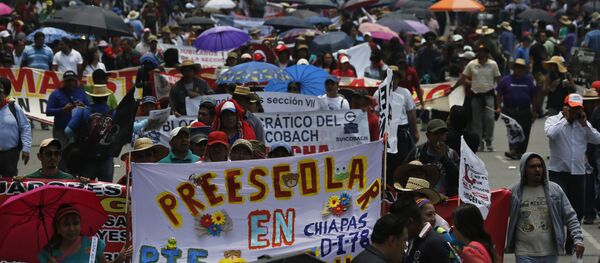 Protesta de los maestros en México - Sputnik Mundo