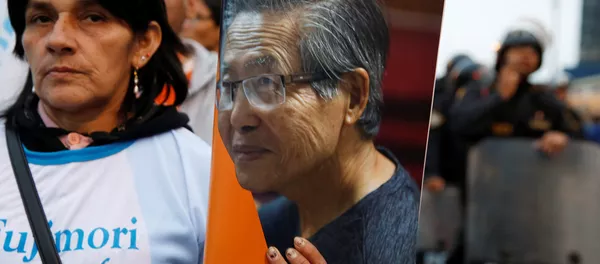 Una manifestación en apoyo del expresidente de Peru, Alberto Fujimori - Sputnik Mundo