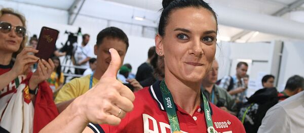 Elena Isinbáyeva, famosa pertiguista rusa - Sputnik Mundo