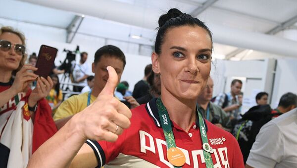 Elena Isinbáyeva, famosa pertiguista rusa - Sputnik Mundo