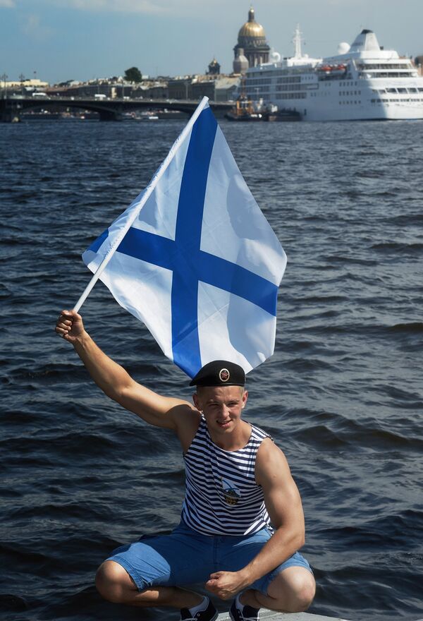 Marinero en telnyashka  - Sputnik Mundo