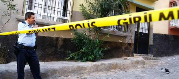 El lugar de la explosión en Gaziantep El lugar de la explosión en Gaziantep - Sputnik Mundo