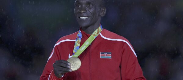 Eliud Kipchoge, el ganador de la maratón Eliud Kipchoge, el ganador de la maratón - Sputnik Mundo
