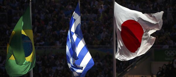Banderas de Brasil, Grecia y Japón - Sputnik Mundo