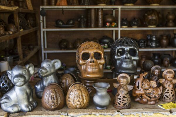 La artesanía del barro negro - Sputnik Mundo