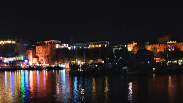 Antalya de noche - Sputnik Mundo