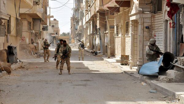 Militares sirios en Palmira Militares sirios en Palmira - Sputnik Mundo