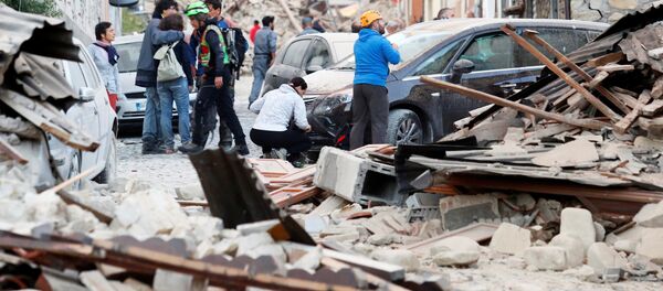 Fuerte terremoto en Italia - Sputnik Mundo