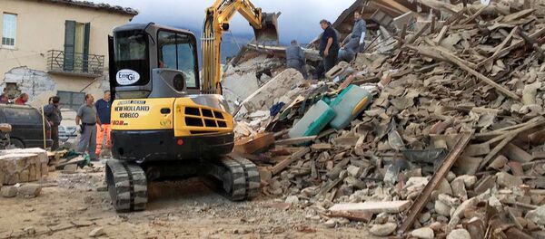 Las consecuencias del terremoto en Italia Las consecuencias del terremoto en Italia - Sputnik Mundo