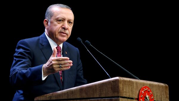 El presidente de Turquía, Recep Tayyip Erdogan - Sputnik Mundo