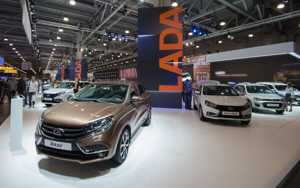 Lada Xray, coche de la producción rusa - Sputnik Mundo