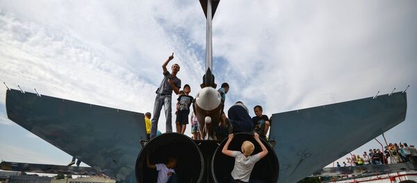 El avión Su-34 - Sputnik Mundo